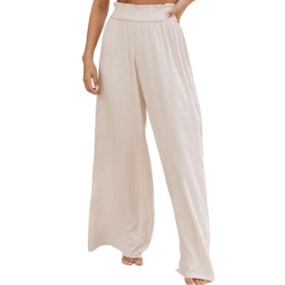 Pink Lily- “Stolen Kiss” Taupe Linen Beach Pants - Picture 2 of 6